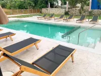 Capriccio Studios - مسبح