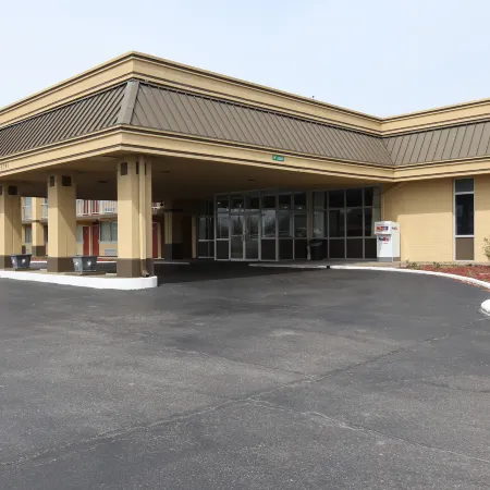 Americas Best Value Inn and Suites Greenville