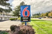 Motel 6 Everett, WA - North Hotels in Mukilteo
