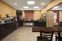 Ramada by Wyndham Surrey/Langley - servizio colazione