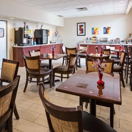 Best Western Airport Inn Suites Cleveland