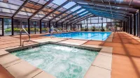 Best Western Paradise Inn - Hot Tub