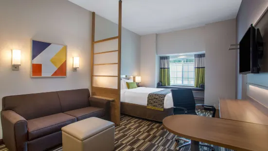 Microtel Inn & Suites by Wyndham Liberty/NE Kansas City Area