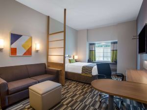 Microtel Inn & Suites by Wyndham Liberty/NE Kansas City Area