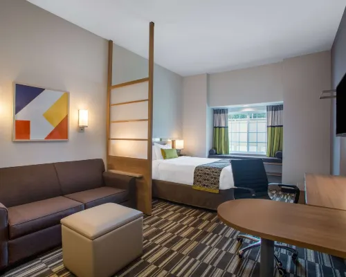 Microtel Inn & Suites by Wyndham Liberty/NE Kansas City Area Hotels in Clay County