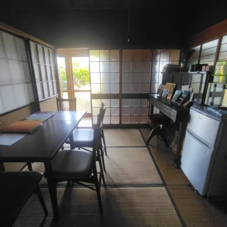 Hida Furukawa Minpaku Vegi Garden Отели в г. Хида