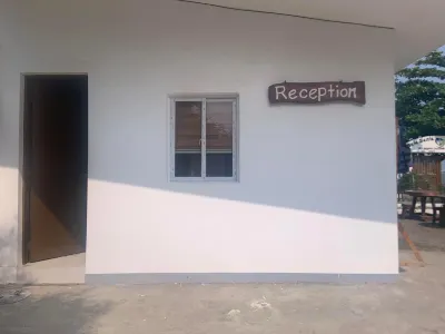 Baie Benie Beach Resort Hotels in der Nähe von Calatagan Kingdom Hall