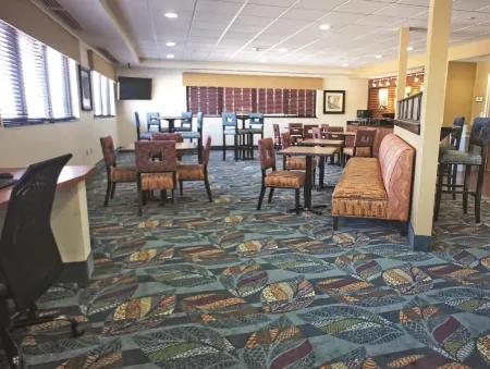 La Quinta Inn & Suites by Wyndham Edmond