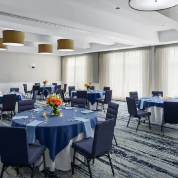 Courtyard Keene Downtown