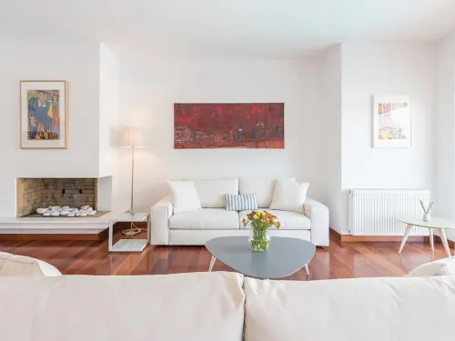 Welcome to Lumen Villa the First of the Adelos Trilogy - Huvilat
