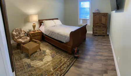 1st Class Rentals the Thurman Munson House