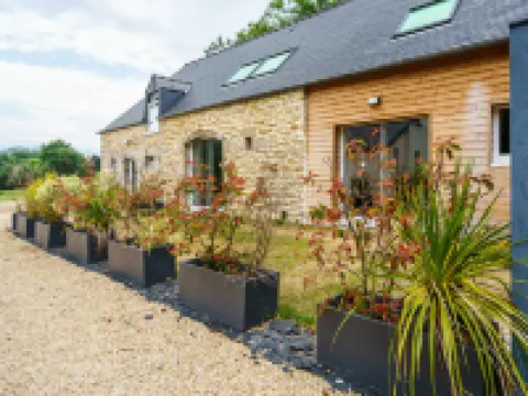 Pointe du Raz Hotels in Plovan