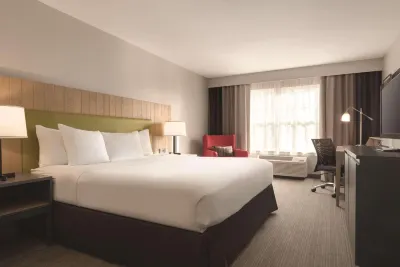 Country Inn & Suites by Radisson, Germantown, WI Hotels in Menomonee Falls