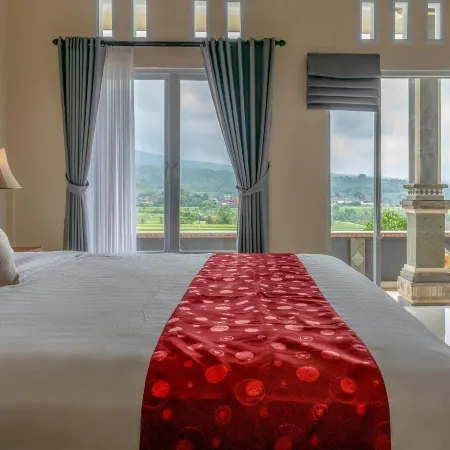 Adhi Jaya Suite Отели рядом с достопримечательностью «Храм Батукару»