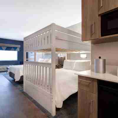 Holiday Inn Express & Suites MOAB by IHG Rooms