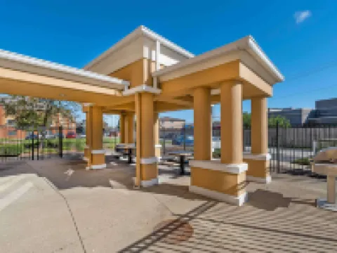 Extended Stay America Suites - Chicago - O'Hare - Allstate Arena Hotels in Des Plaines