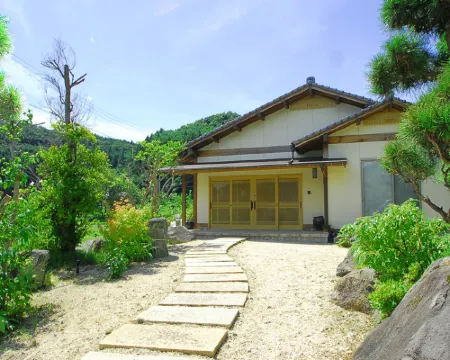 ちいさなお宿 泉弘坊 大田市のホテル