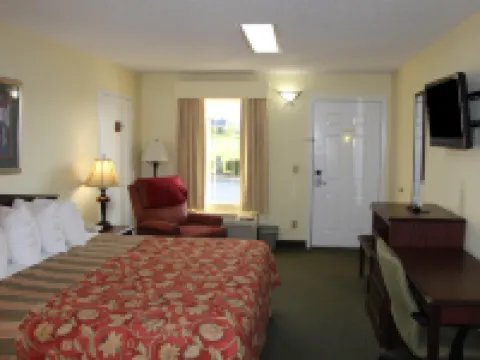 Jameson Inn - Perry Hotels in Perry