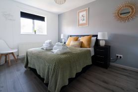 Get Away Home with Hot Tub Sleeps 4