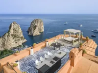 Hotel Punta Tragara فنادق في كابري