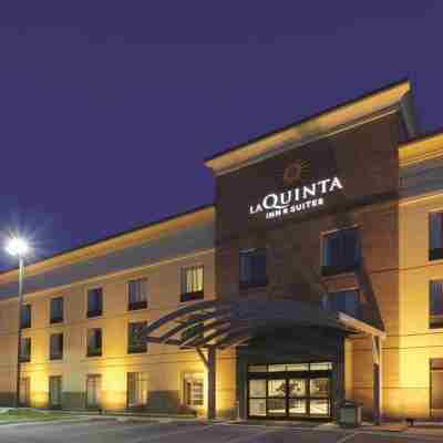 La Quinta Inn & Suites by Wyndham Bel Air/I-95 Exit 77A Hotel Exterior