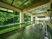 Nakaya Fudokaku - Hot Springs