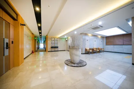 Naju Hotel Core Отели в г. Наджу