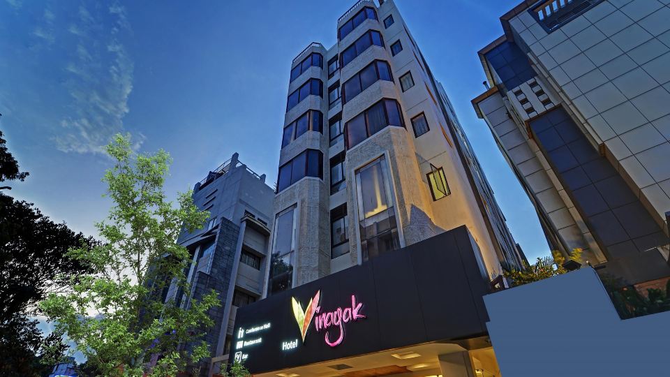 Treebo Vinayak Inn, 600 MTS from Coimbatore Railway Station