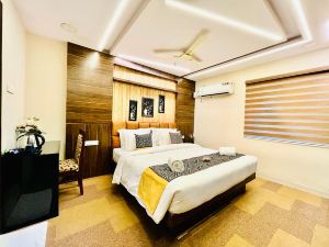 Hotel SM Deccan Park Airport Zone