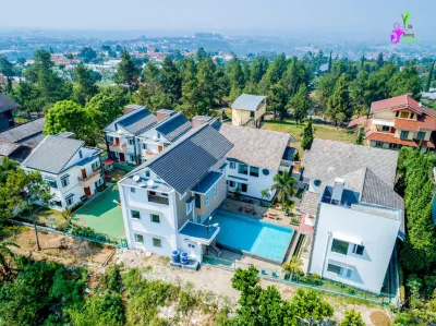 Villa Bening Lembang