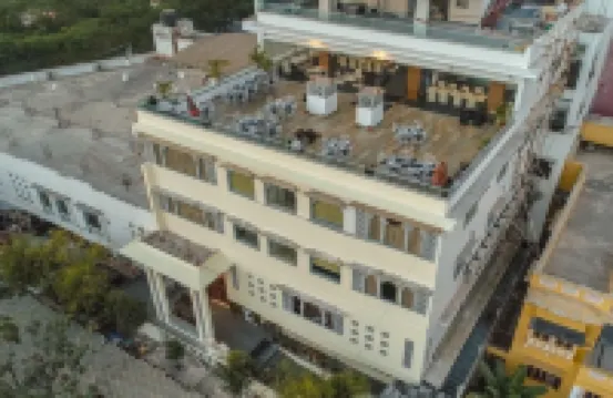 烏代布爾拉姆維拉斯湖景屋頂酒店