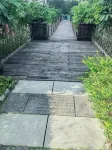 Please Call Me Mrzhang Apartment (Seaview Avenue)