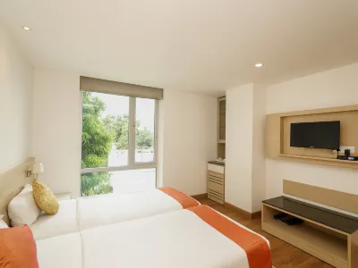 Grey Suit Hotels in Chennai