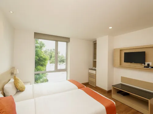 Grey Suit Hotels in Chennai