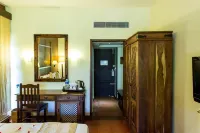 Poovar Island Resort - bar