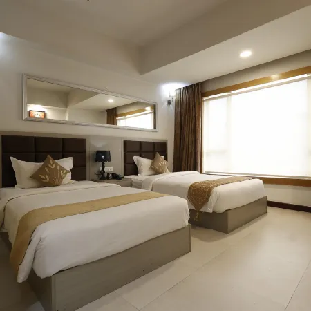 Aristocrat Hotel