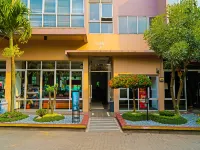 Apartemen the Edge by Alena Hotels in Ngamprah