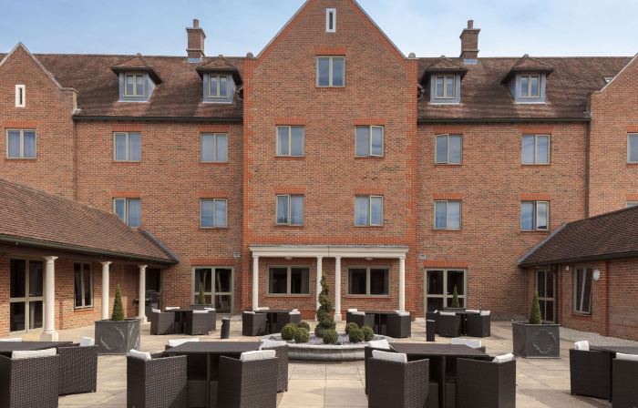Cambridge Belfry Hotel & Spa