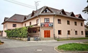 Penzion Šatovské lípy