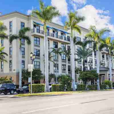 Four Points by Sheraton Punta Gorda Harborside Hotel Exterior