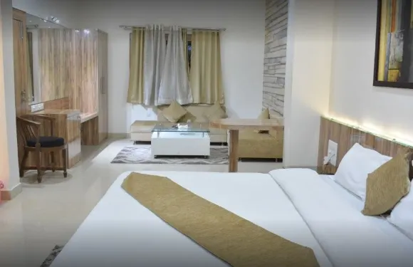 蘭姆薩洛吉宮酒店