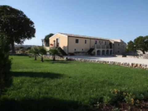 アルテミシア リゾート ラグーザのホテル