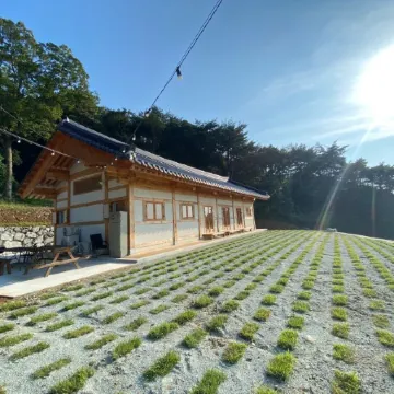 Wando Cheonghaejin Hanok Pension