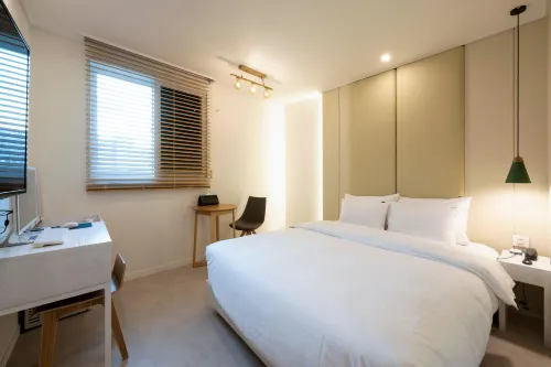 Hotel Yaja Gwangalli - Inns