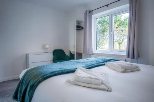 Gower Hideaway - 3 Bed Apartment - Ocean Breeze