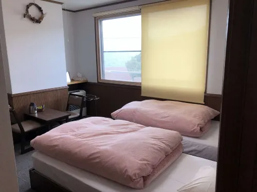 Kashiwaya Hotels in Nishikawa