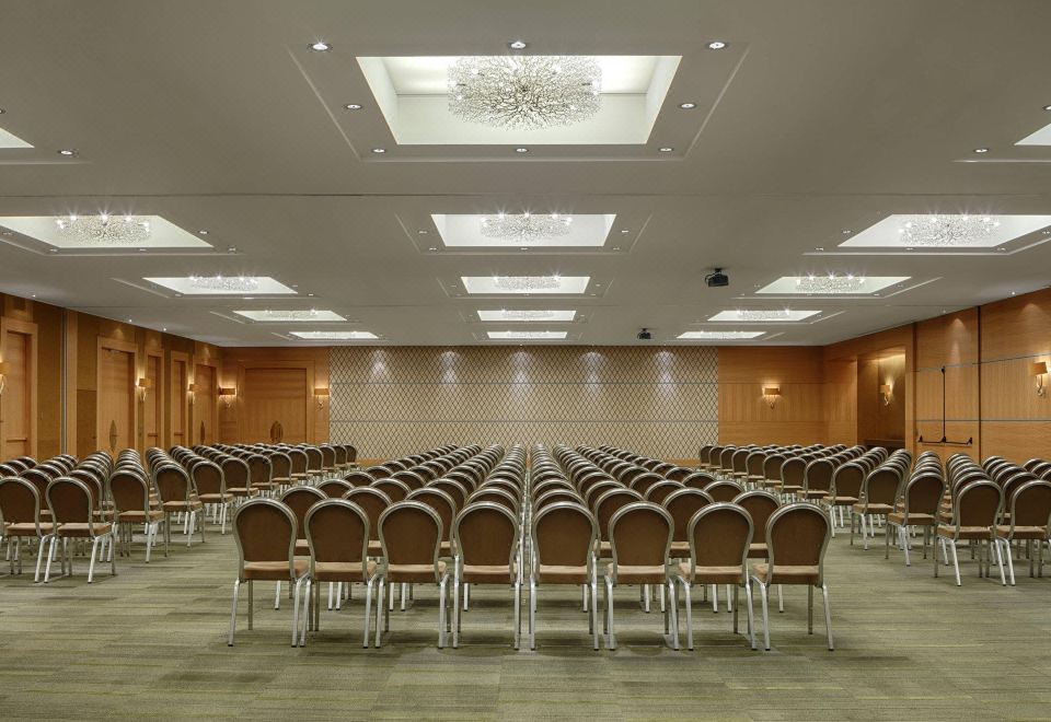 쉐라톤 브뤼셀 에어포트 호텔의 조식 뷔페 이미지