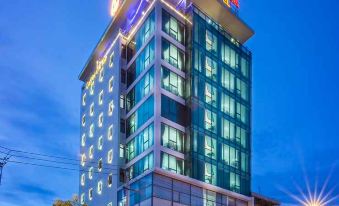 Amanda Hotel
