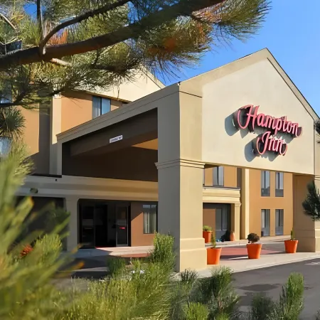 Hampton Inn Boulder/Louisville Отели рядом с достопримечательностью «Стадион Folsom Field»