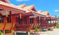 Noppakao Resort Hotel a Trang